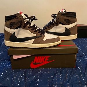 Jordan 1 Travis Scott high